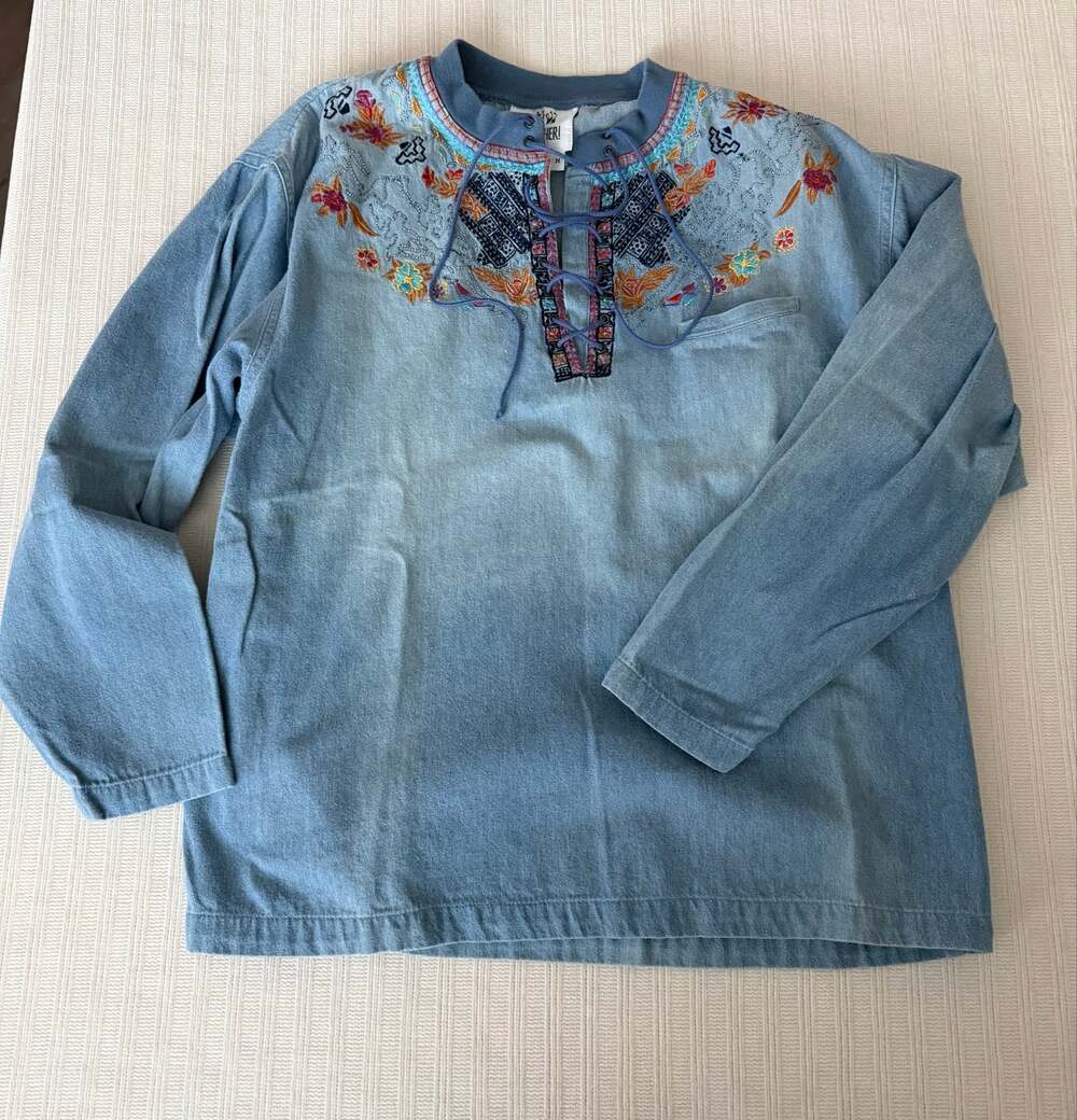 Vintage Together! Embroidered Denim Lace Up Pullover Top Medium M 100% Cotton